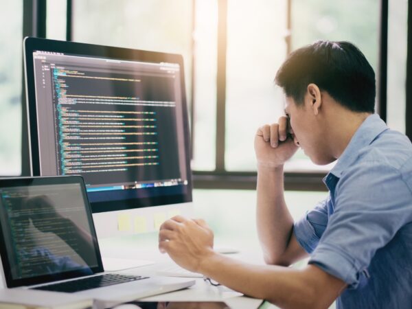 Pourquoi est-il déconseillé de créer soi-même son site internet ?
